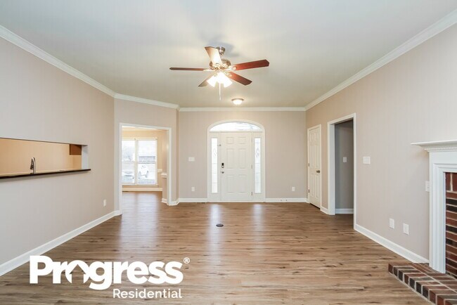 Building Photo - 3631 Robin Ln