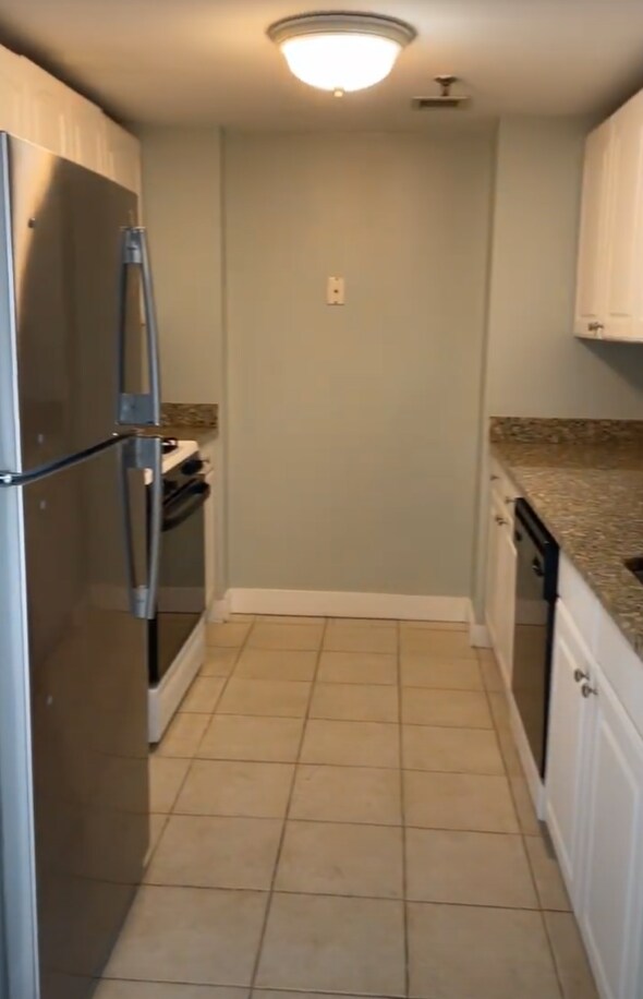 Foto del edificio - 12 Everett St