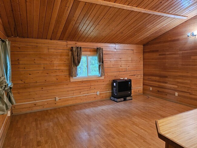 Foto del edificio - Cozy 2-Bedroom Home Off Farmer's Loop – Co...