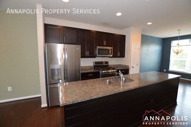 Building Photo - 139 lejeune way