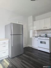 Building Photo - 183 Ely Ave