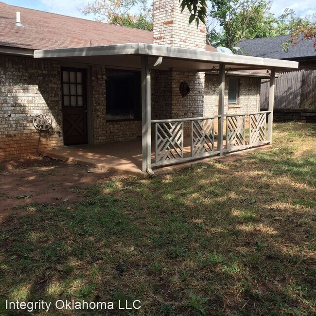 Foto del edificio - 3 br, 2 bath House - 1010 Castle Rd