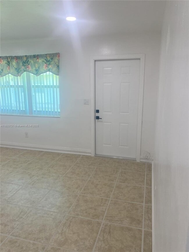 Building Photo - 25421 SW 107th Ct