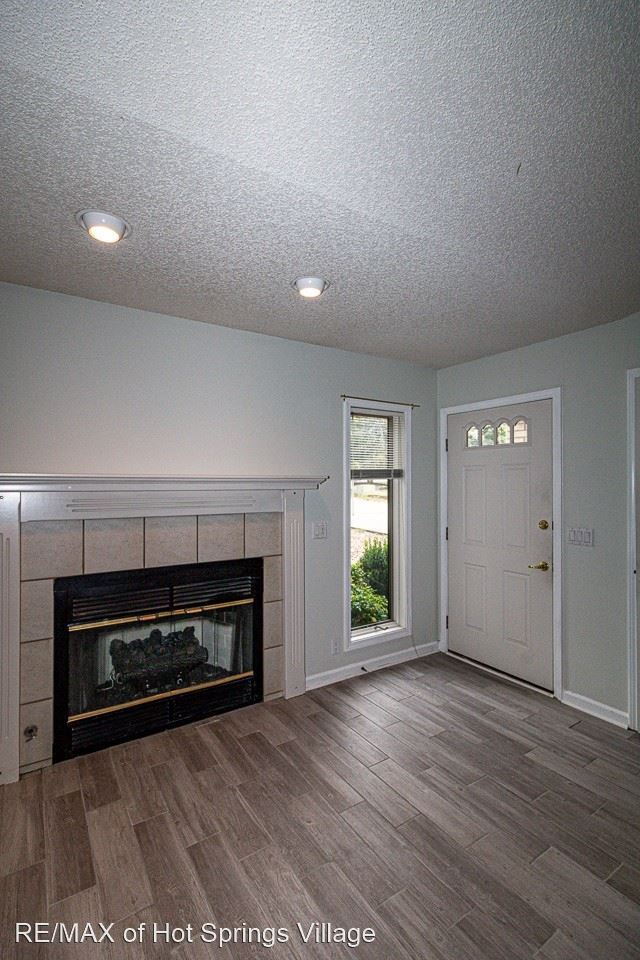 Building Photo - 3 br, 2 bath House - 19 Encantado Lane