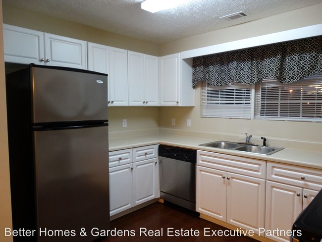Building Photo - 4 br, 3 bath House - 3024 Pepper Hill