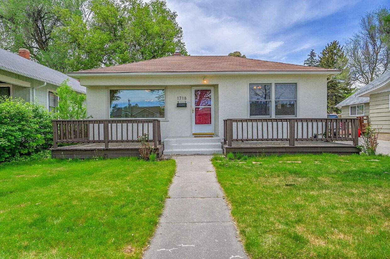 Primary Photo - $2,300.00 - 2 Beds, 1 Bath, Single Family ...