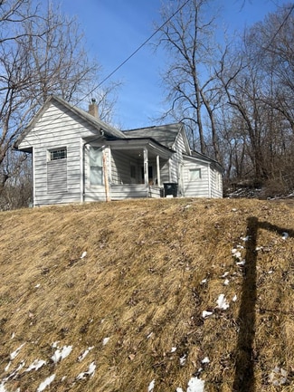 Building Photo - 718 N Wapello St.