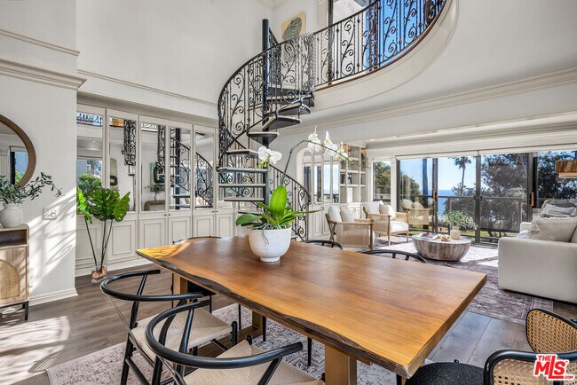 Foto del edificio - 833 Ocean Ave