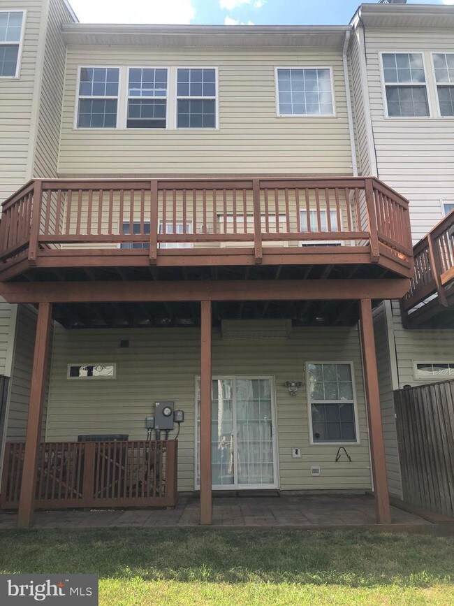 Foto del edificio - 13016 Shenvale Cir