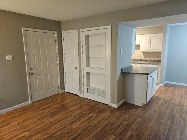 Foto del edificio - 2339 Sandalwood Creek Ct