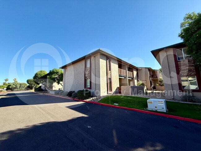 Foto del edificio - 4354 N 82nd St