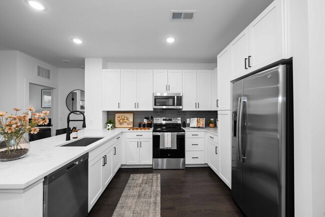 Building Photo - Hominy at RiverBlue