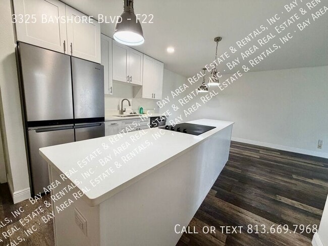 Foto del edificio - 3325 Bayshore Blvd
