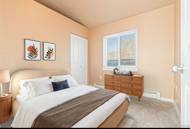 Foto del edificio - 4739 Pearl St