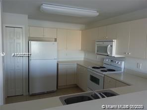 Building Photo - 10903 NW 83rd St