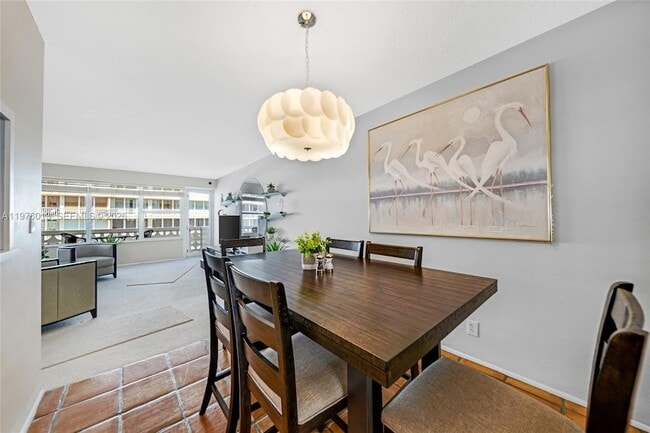 Building Photo - 4010 Galt Ocean Dr