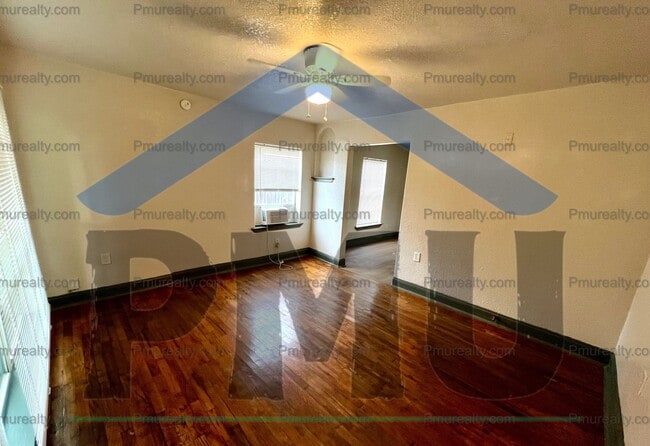 Foto del edificio - AVAILABLE NOW!!! 3-bedroom, 1-bathroom hou...