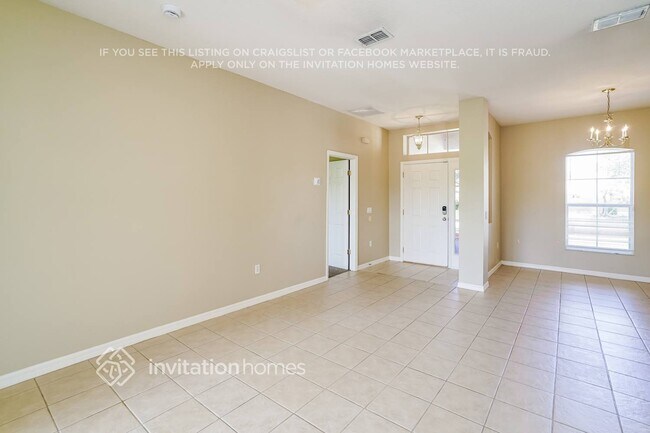 Foto del edificio - 3528 Forest Park Dr