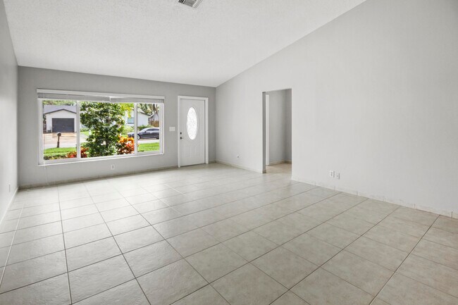 Building Photo - 22493 SW 56th Ave