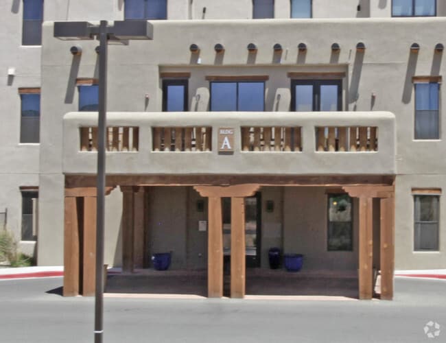 Alameda Santa Fe Condominiums Apartments in Santa Fe, NM