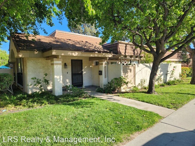 Foto del edificio - 3 br, 2 bath House - 10210 Larwin Ave. #1