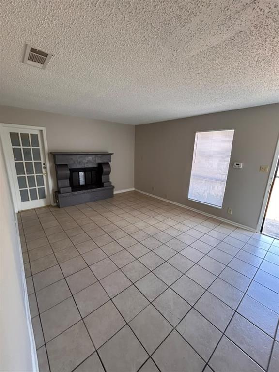 Building Photo - 2706 Little Valley Cove