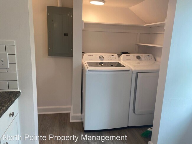Foto del edificio - 1 br, 1 bath House - 2856 Lincoln Hwy East...