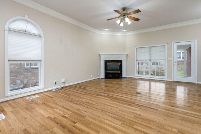 Building Photo - 10005 Brighton Springs Ct