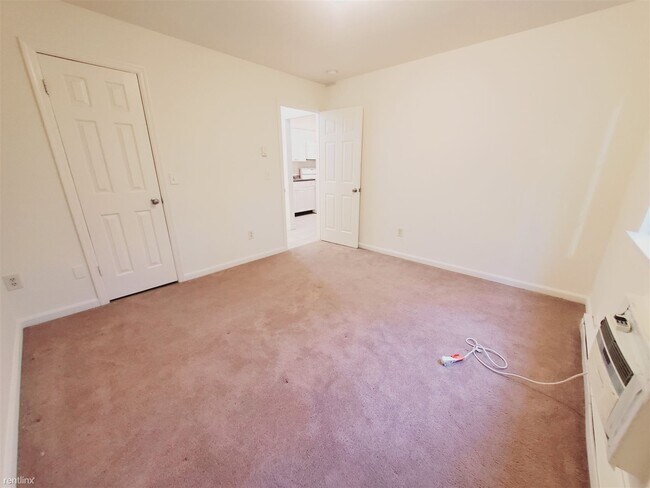 Building Photo - 1 br, 1 bath Condo - 32 Prospect Ave Unit 6