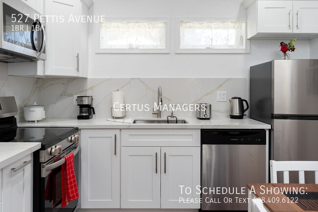 Building Photo - 527 Pettis Ave