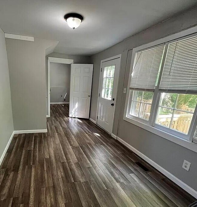 Foto del edificio - 3025 Maysville Rd