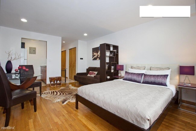 Foto del edificio - 347 W 30th St