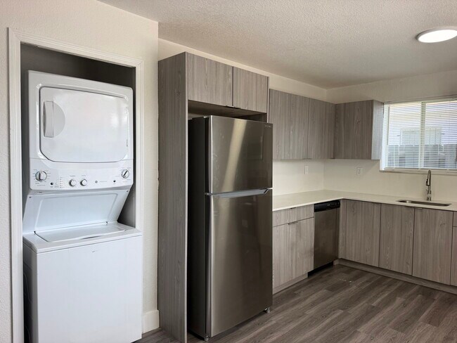 Building Photo - 580 NW 58th St