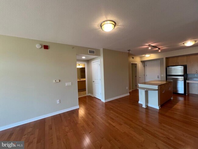 Foto del edificio - 475 K St NW