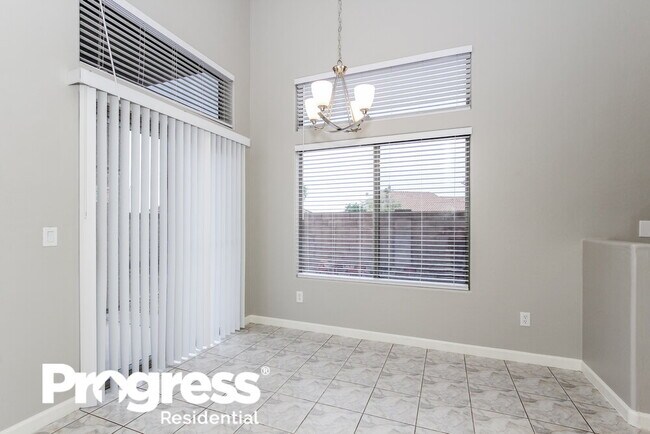 Foto del edificio - 14510 N 87th Ave