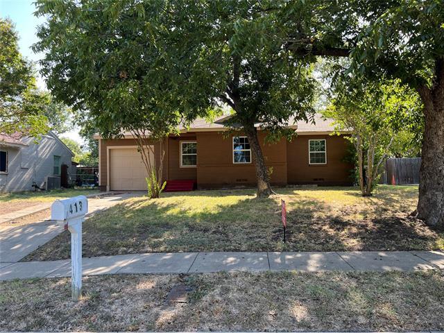 Foto principal - 413 Meadowbrook Dr