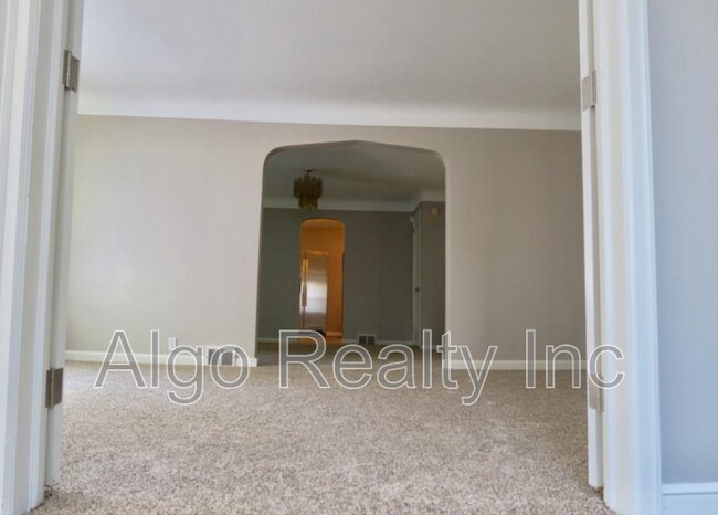 Foto del edificio - 3111 Russell Ave N