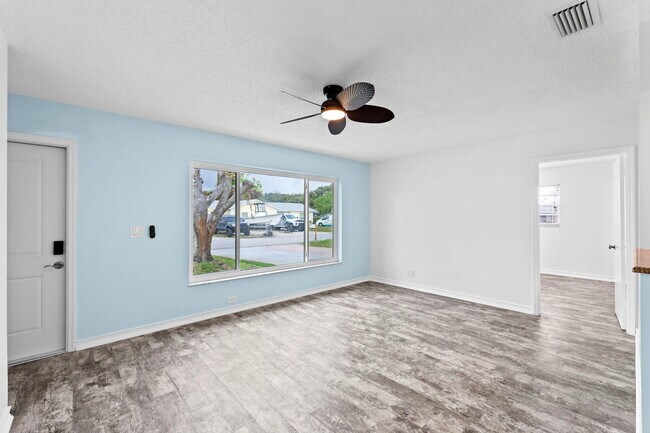 Foto del edificio - 8675 SW Keathley Ct