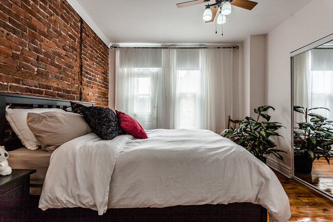 2 closed bedrooms - 1280 Rue Saint-Timothée