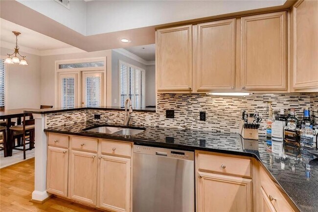 Foto del edificio - 3777 Peachtree Rd NE