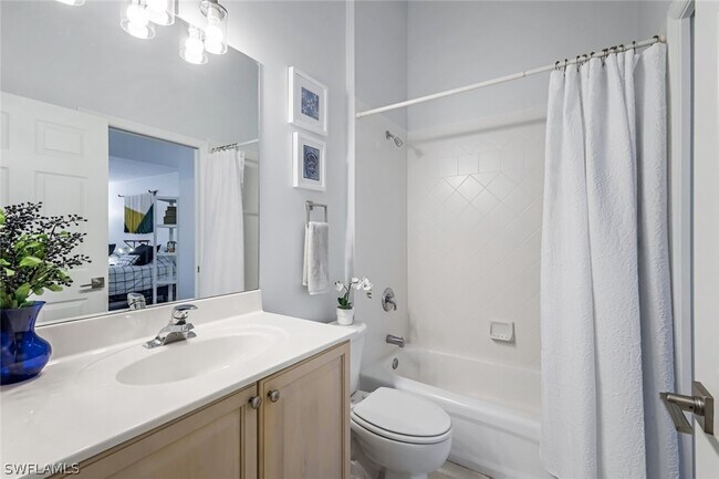Foto del edificio - 5360 Andover Dr