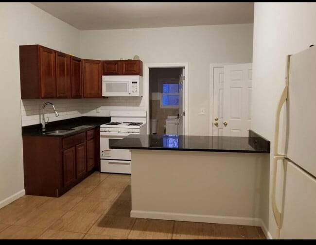 Foto del edificio - 45 Hawkins St