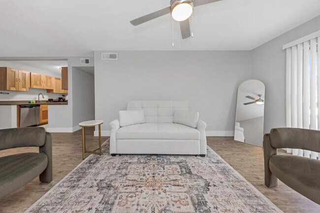 Foto del edificio - 4311 W Cleveland St