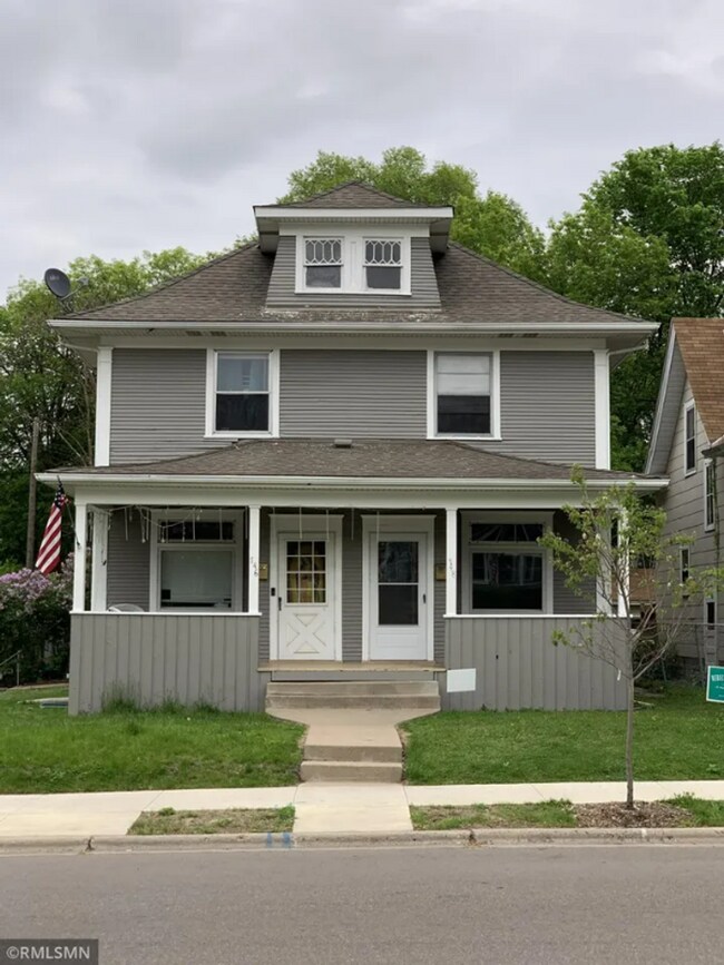Building Photo - 748 Smith Ave S