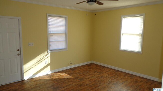Building Photo - 151 Shiloh Rd