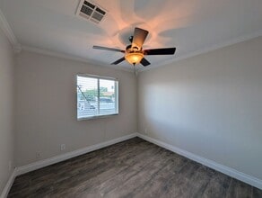 Building Photo - 13208 W Tuckey Ln