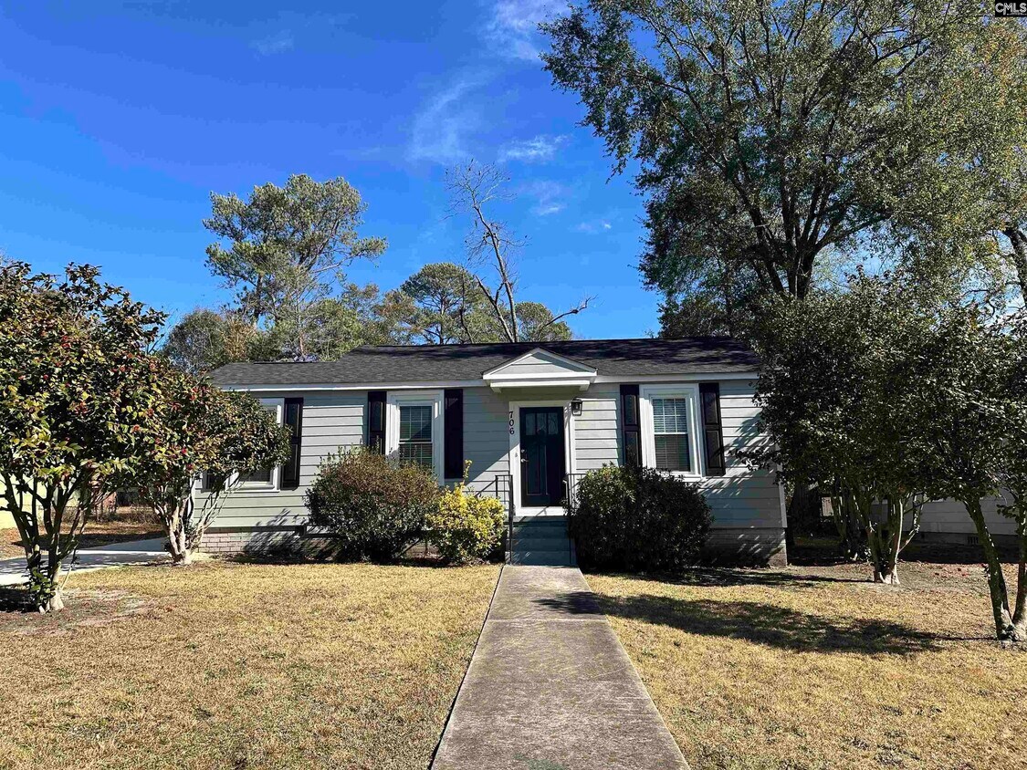 Primary Photo - 706 S Bonham Rd
