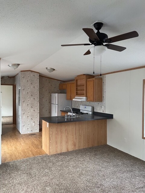Building Photo - 7 Skyridge Ln