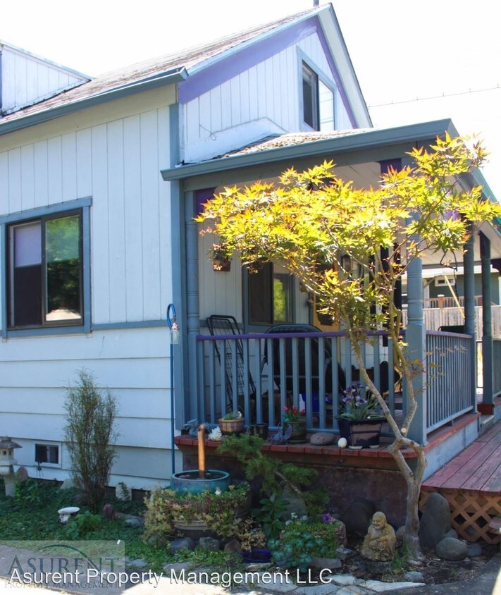 Primary Photo - 248 N 2nd St