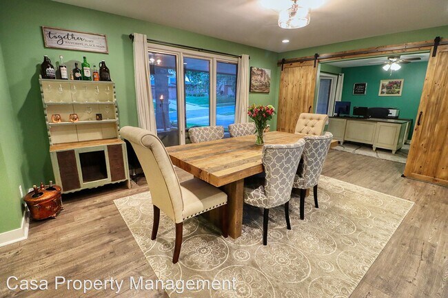 Foto del edificio - 3 br, 3 bath House - 7230 N. Hampton road